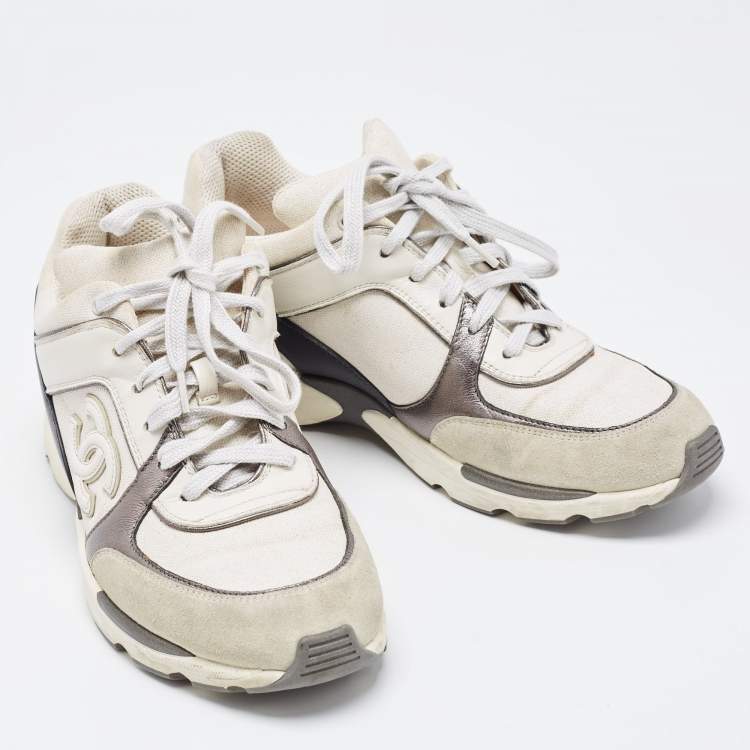 Pre Owned Chanel Tricolor Leather And Canvas CC Lace Up Sneakers Size 39.5