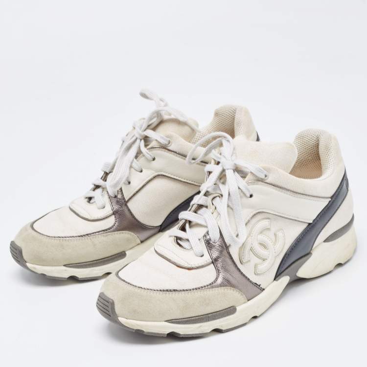 Pre Owned Chanel Tricolor Leather And Canvas CC Lace Up Sneakers Size 39.5