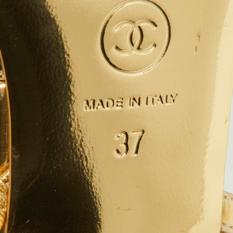 Pre Owned Chanel Gold Patent Leather CC Cap Toe Slingback Pumps Size 37