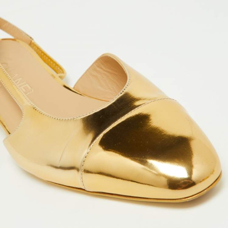 Pre Owned Chanel Gold Patent Leather CC Cap Toe Slingback Pumps Size 37