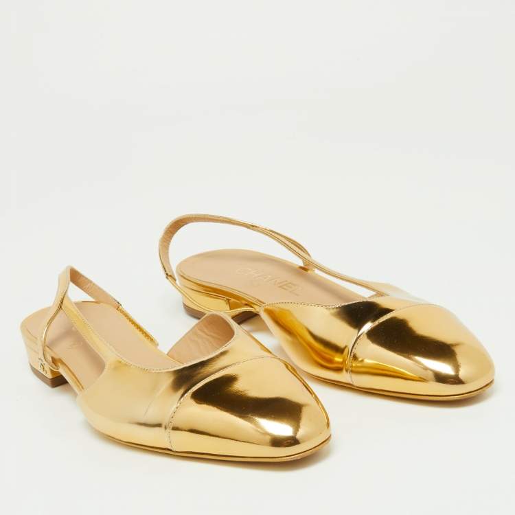 Pre Owned Chanel Gold Patent Leather CC Cap Toe Slingback Pumps Size 37