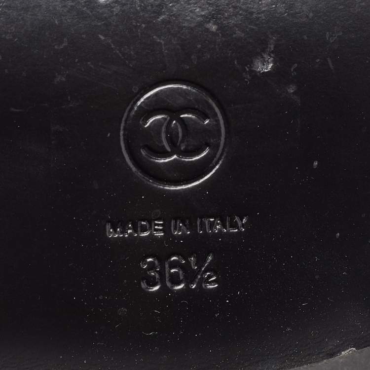 Pre Owned Chanel Black Quilted Leather CC Logo Slip On Loafers Size 36.5