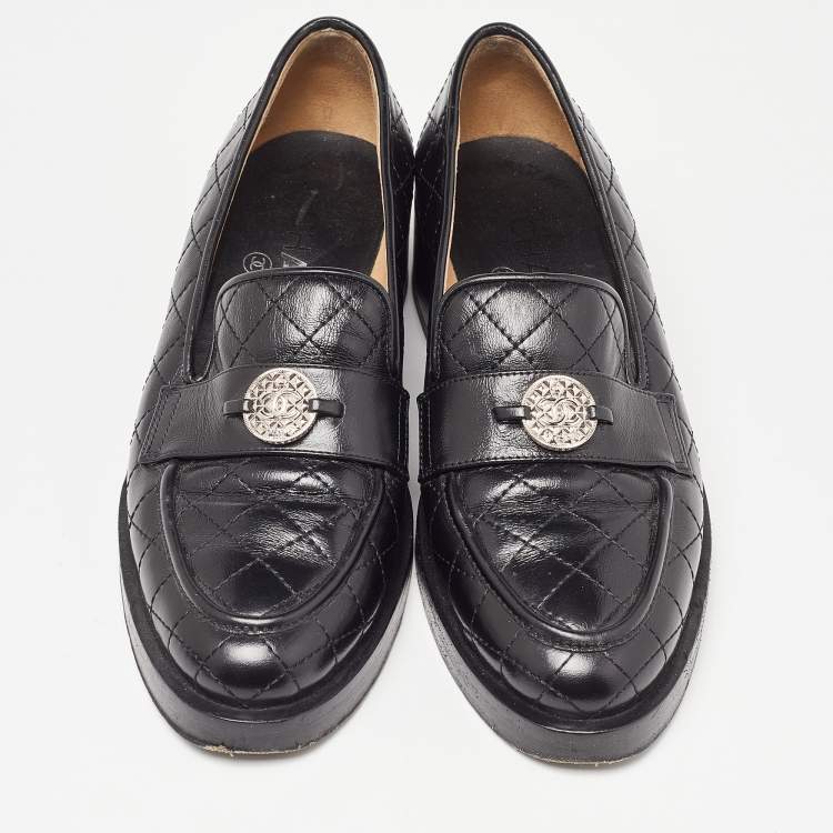 Pre Owned Chanel Black Quilted Leather CC Logo Slip On Loafers Size 36.5