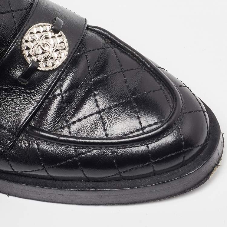 Pre Owned Chanel Black Quilted Leather CC Logo Slip On Loafers Size 36.5