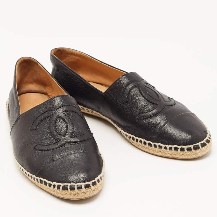 Pre Owned Chanel Black Leather CC Espadrille Flats Size 37
