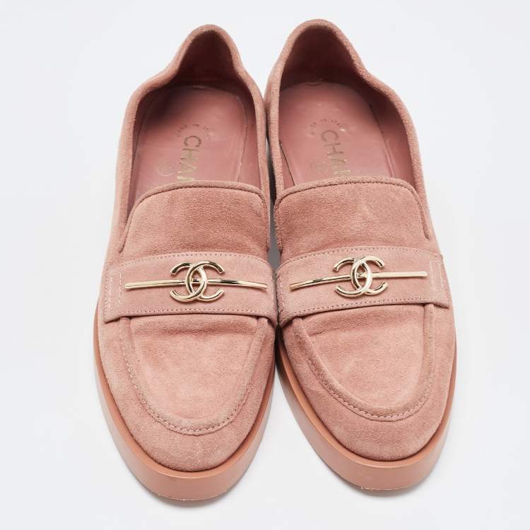 Pre Owned Chanel Pink Suede CC Loafers Size 38