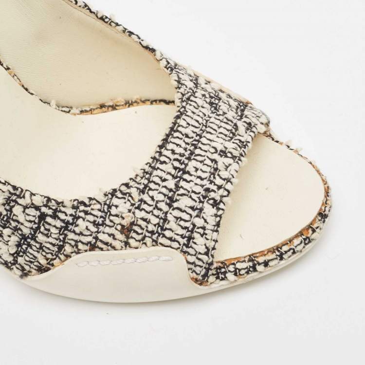 Pre Owned Chanel Off White/Black Tweed and Leather Open Toe Pumps Size 38