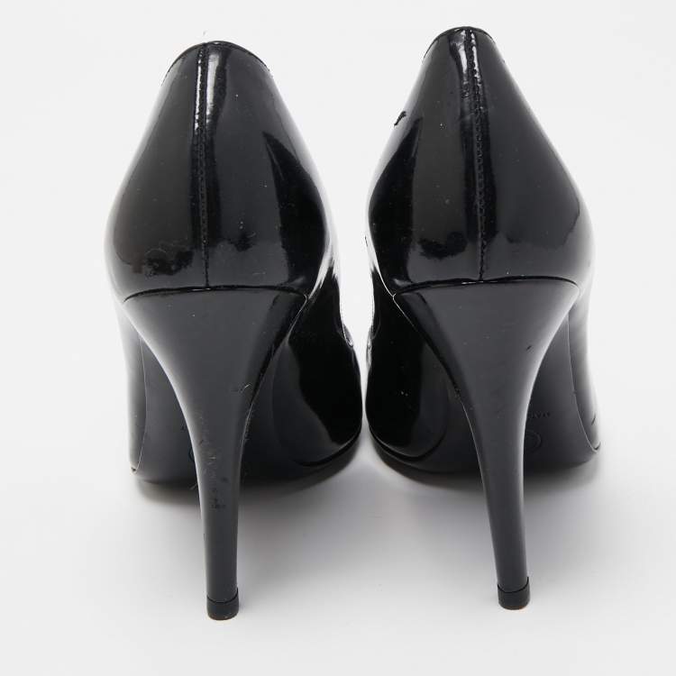 Pre Owned Chanel Black/Red Patent Pointed Toe Pumps Size 38