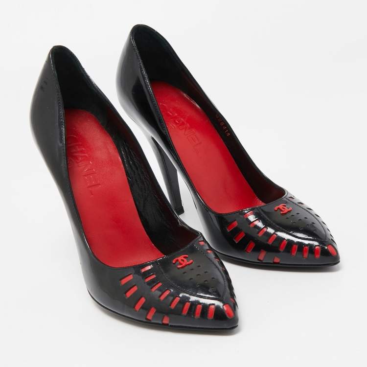 Pre Owned Chanel Black/Red Patent Pointed Toe Pumps Size 38