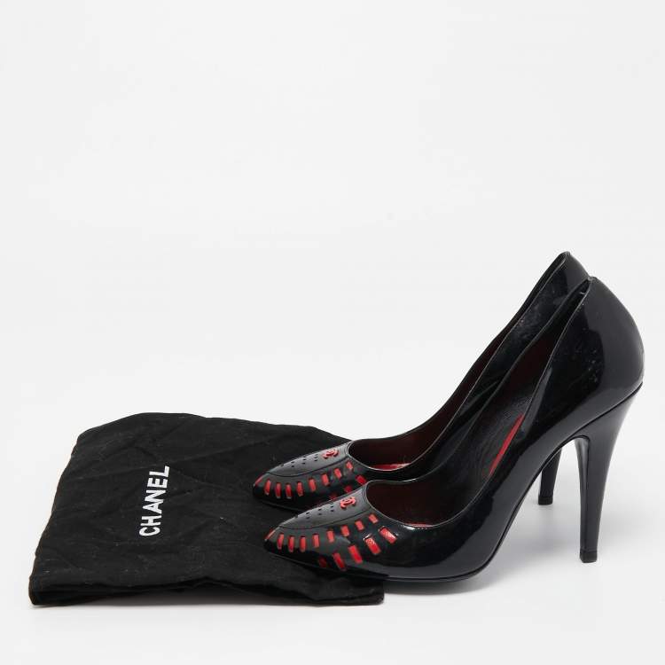 Pre Owned Chanel Black/Red Patent Pointed Toe Pumps Size 38