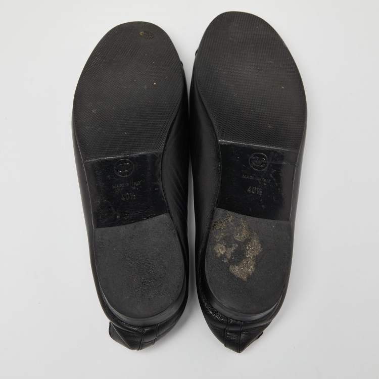 Pre Owned Chanel Black Leather and Patent CC Cap Toe Bow Ballet Flats Size 40.5