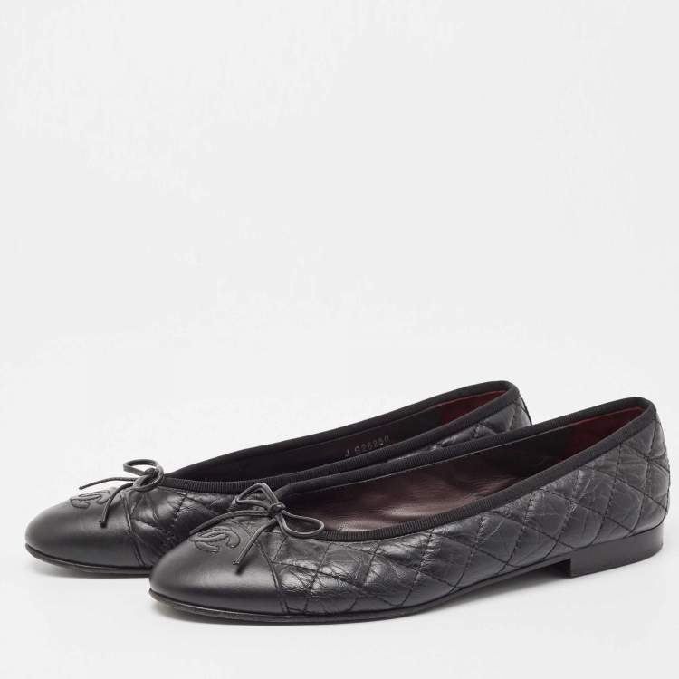 Pre Owned Chanel Black Leather CC Ballet Flats Size 39