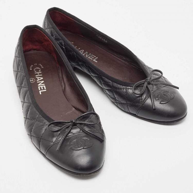 Pre Owned Chanel Black Leather CC Ballet Flats Size 39