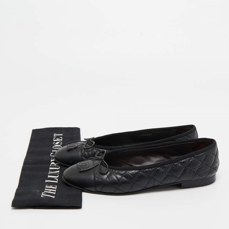 Pre Owned Chanel Black Leather CC Ballet Flats Size 37.5