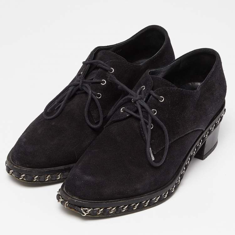 Pre Owned Chanel Black Suede Chain Detail Derby Size 37
