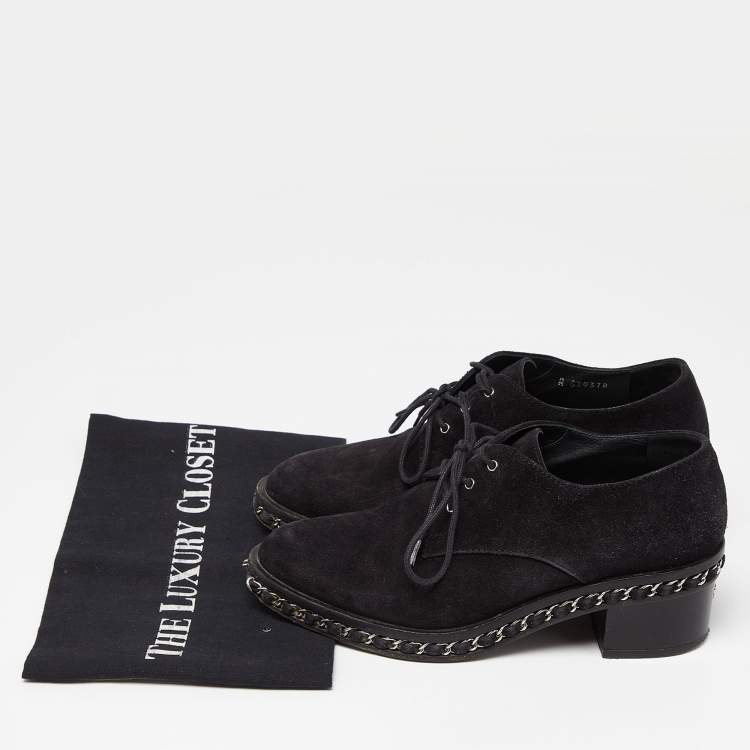 Pre Owned Chanel Black Suede Chain Detail Derby Size 37
