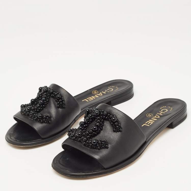 Chanel slides womens hot sale