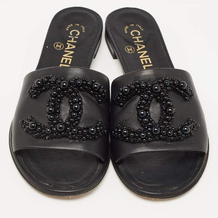 Pre Owned Chanel Black Leather Embellished CC Flat Slides Size 36