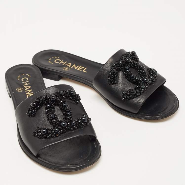 Pre Owned Chanel Black Leather Embellished CC Flat Slides Size 36