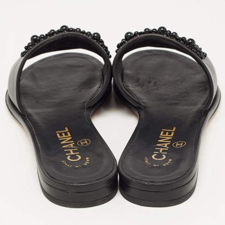 Pre Owned Chanel Black Leather Embellished CC Flat Slides Size 36