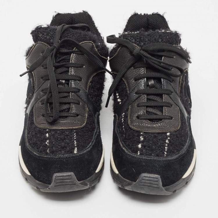 Pre Owned Chanel Black Suede and Tweed Interlocking CC Logo Low Top Sneakers Size 40.5