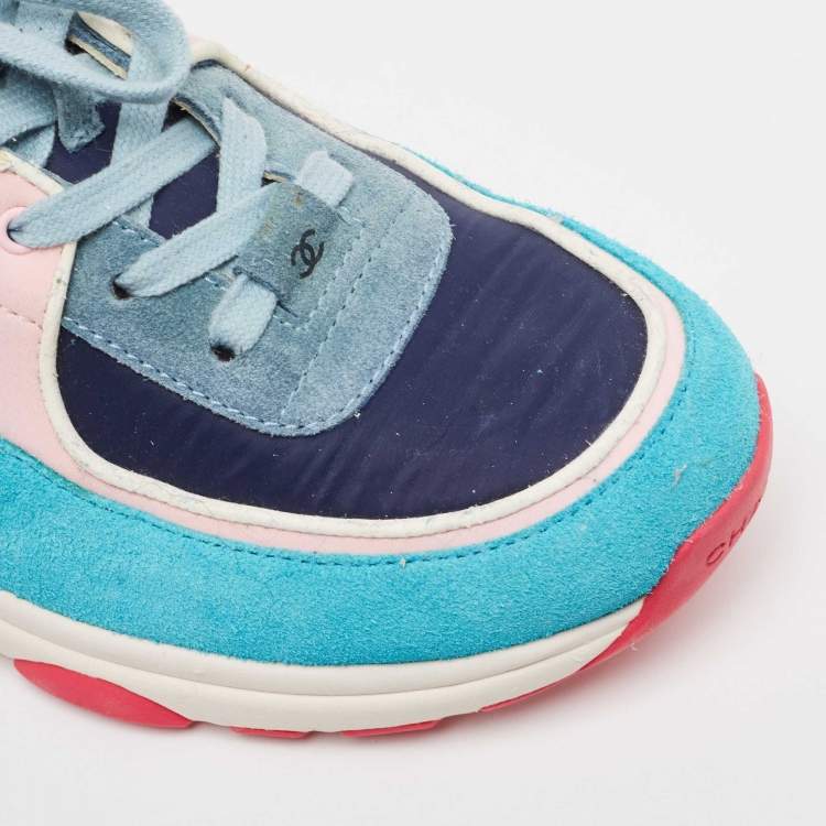 Pre Owned Chanel Multicolor Suede and Nylon CC Low Top Sneakers Size 40