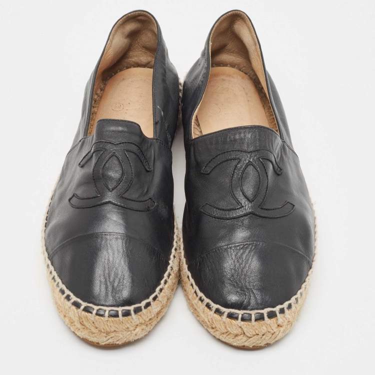 Pre Owned Chanel Black Leather CC Espadrille Flats Size 40