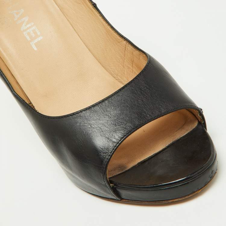 Pre Owned Chanel Black Leather Chain Link Cork Heel Open Toe Pumps Size 38.5