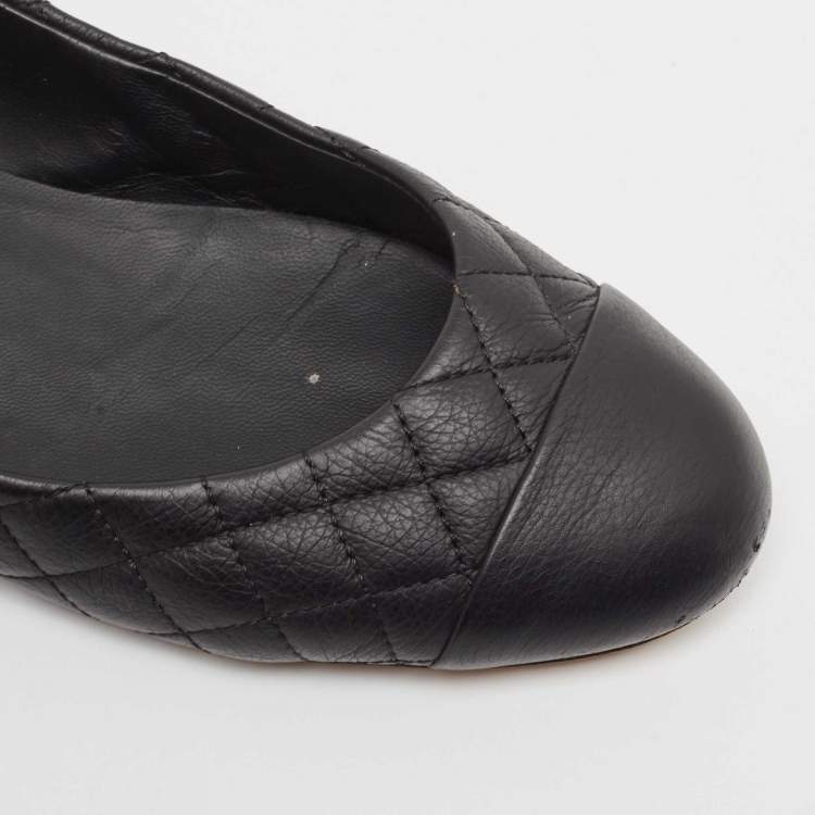 Pre Owned Chanel Black Quilted Leather CC Ballet Flats Size 37