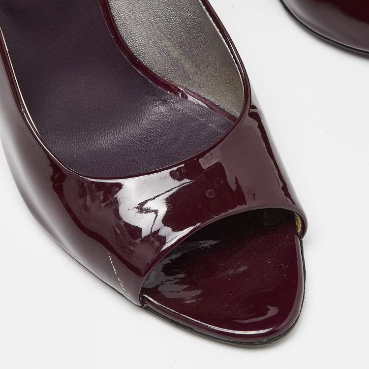 Pre Owned Chanel Purple/Silver Patent Leather Peep Toe CC Heel Pumps Size 39.5