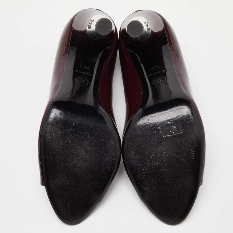 Pre Owned Chanel Purple/Silver Patent Leather Peep Toe CC Heel Pumps Size 39.5