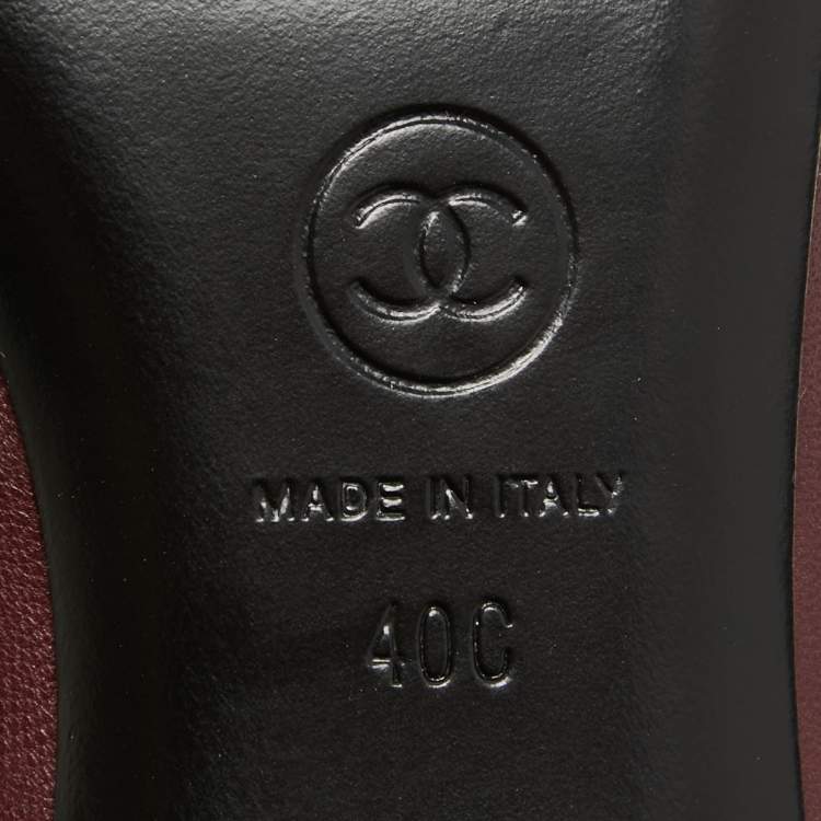 Pre Owned Chanel Burgundy/Black Leather Bow CC Pointed Toe Pumps Size 40
