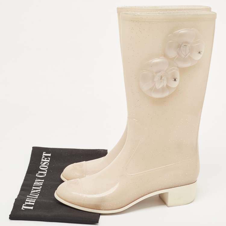 Pre Owned Chanel Beige Glitter Rubber CC Camellia Rain Boots Size 37