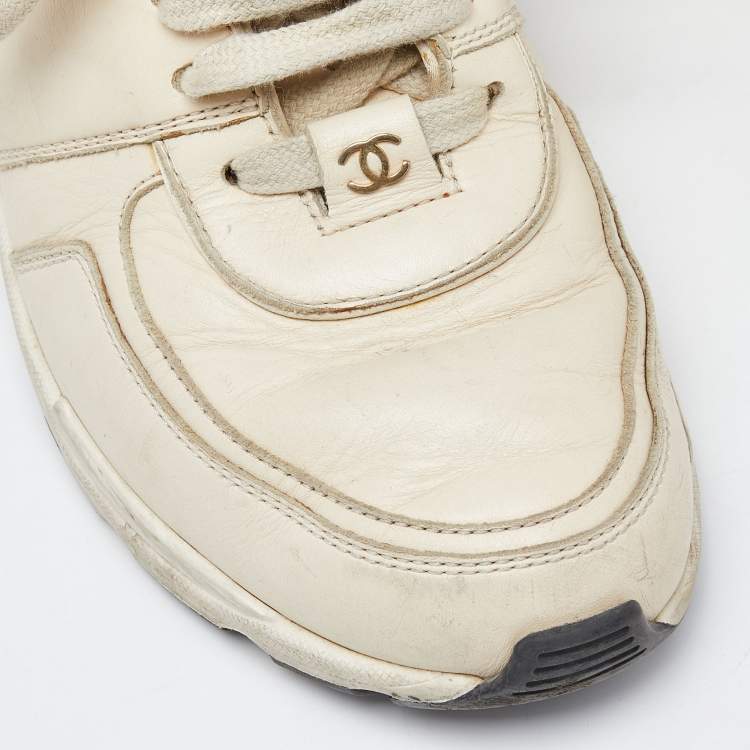 Pre Owned Chanel Cream Leather Low Top Sneakers Size 37.5