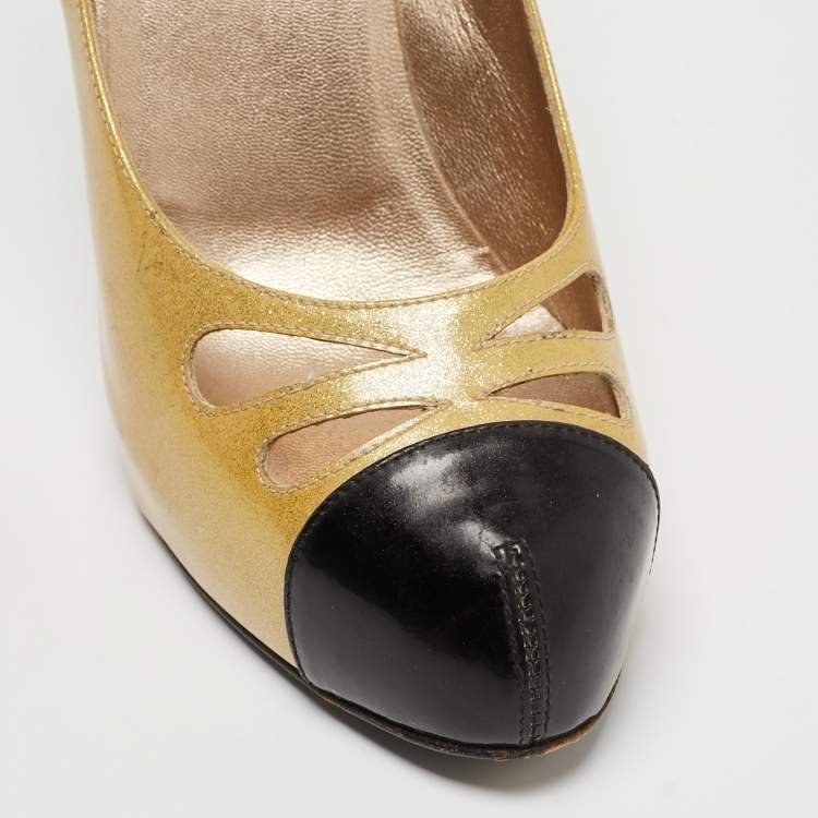 Pre Owned Chanel Yellow/Black Patent Cap Toe Pumps Size 39