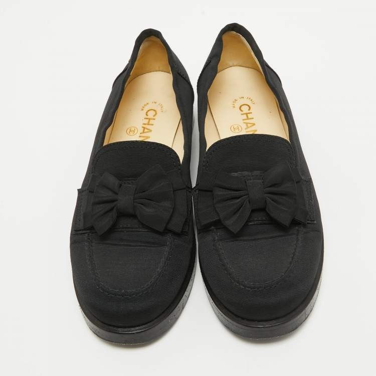 Pre Owned Chanel Black Canvas CC Bow Slip On Loafers Size 38