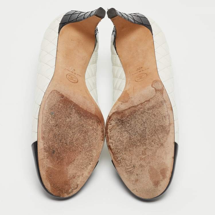 Pre Owned Chanel White/black Leather and Patent  Cap Toe Pumps Size 40