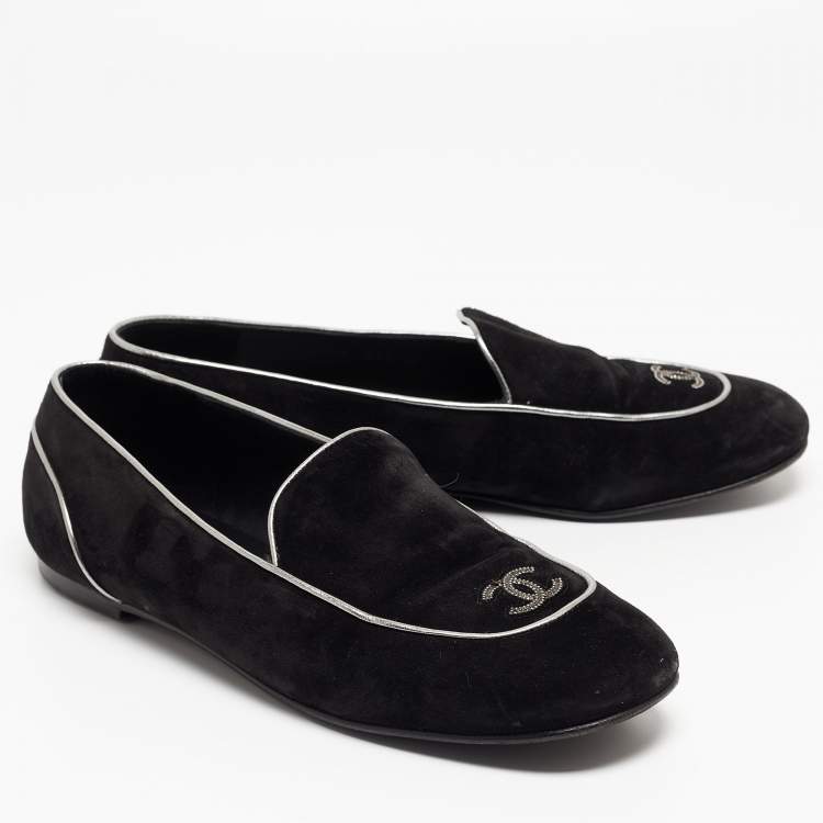 Pre Owned Chanel Black Suede CC Embellished Smoking Slippers Size 41