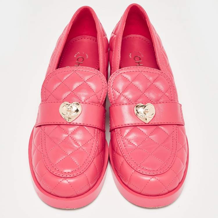 Pre Owned Chanel Pink Quilted Leather CC Block Heel Loafers Size 40