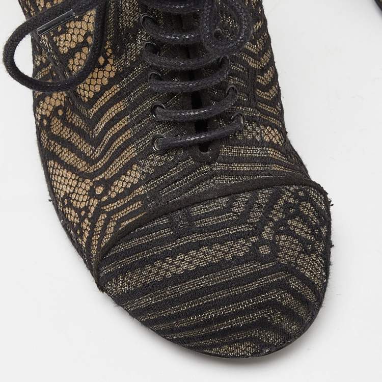 Pre Owned Chanel Black Lace and Suede Lace Up Ankle Booties Size 37