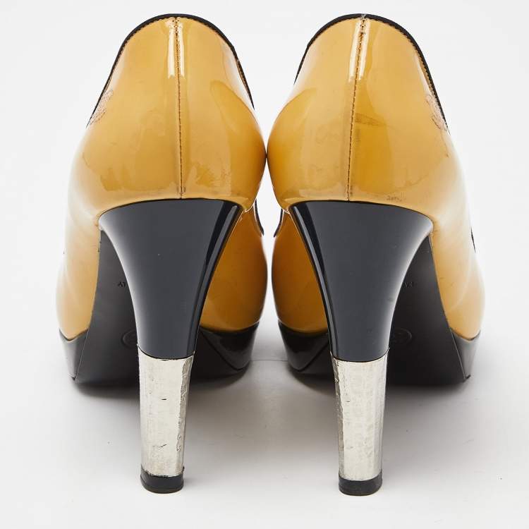 Pre Owned Chanel Multicolor Patent Leather Metal Heel Pumps Size 37
