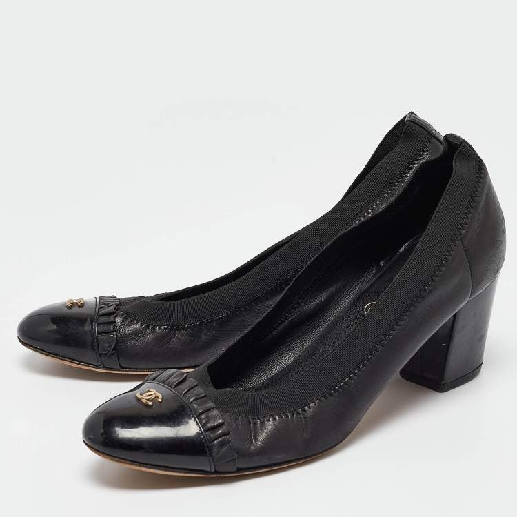 Pre Owned Chanel Black Leather And Elastic Cap Toe Pumps Size 37