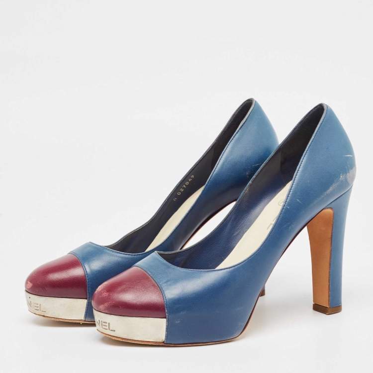 Pre Owned Chanel Blue/Burgundy Leather Platform Pumps Size 39.5