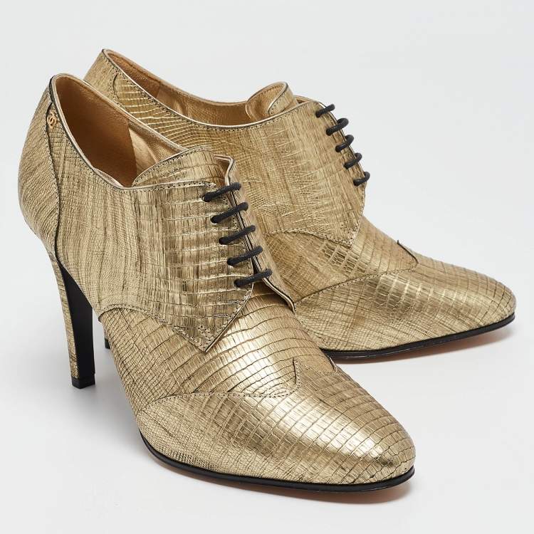 Pre Owned Chanel Metallic Gold Lizard Embossed Interlocking CC Logo Boots Size 39