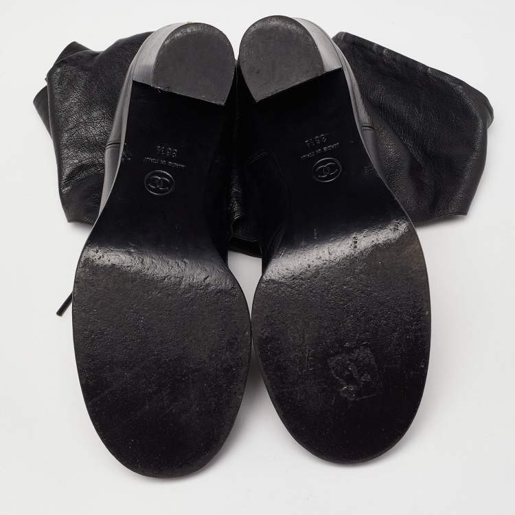 Pre Owned Chanel Black Leather CC Block Heel Ankle Tie Booties Size 36.5