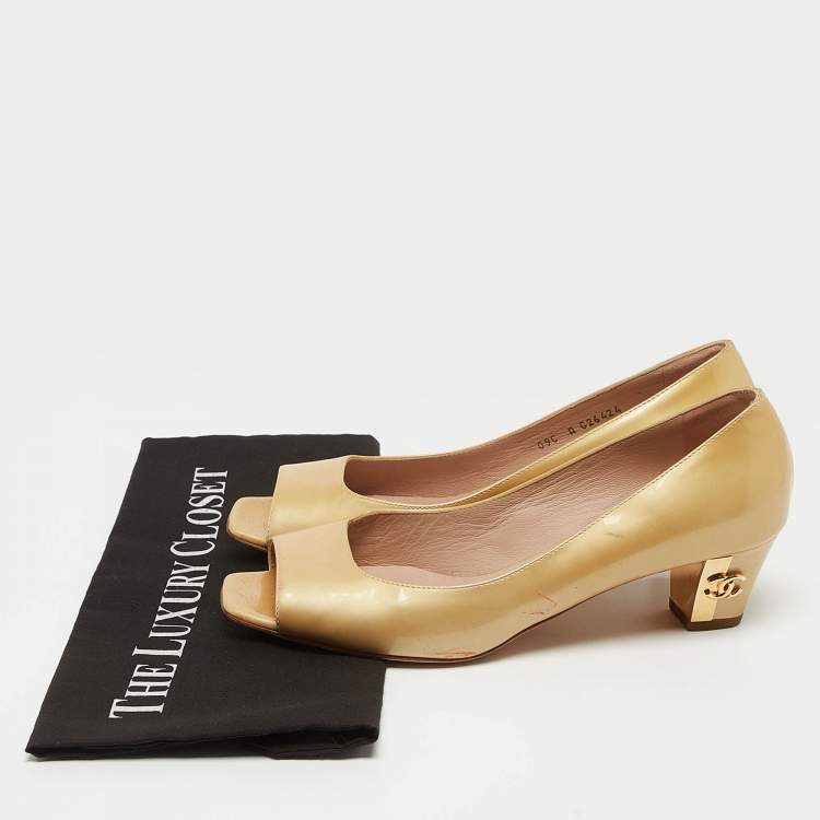 Pre Owned Chanel Yellow Patent Leather Open Toe Pumps Size 39.5