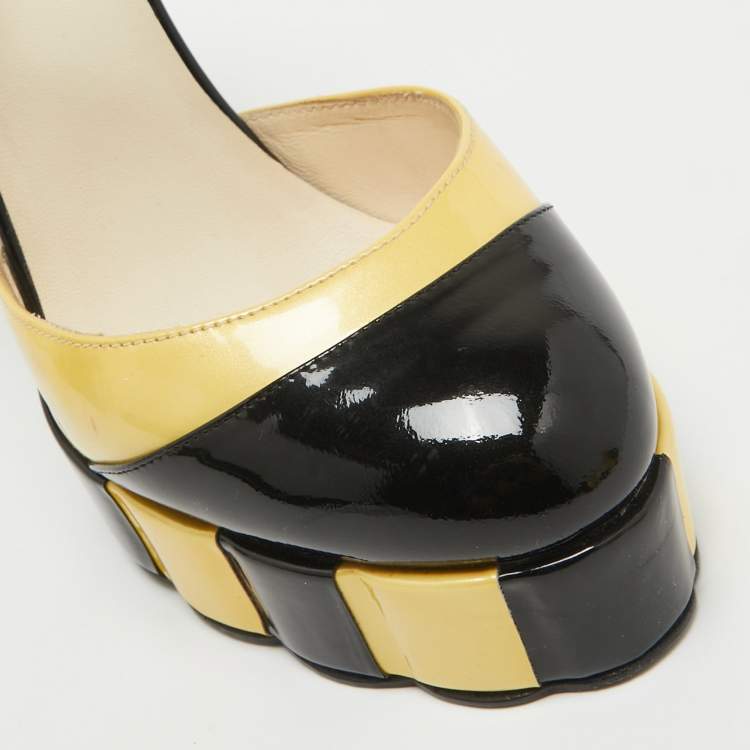 Pre Owned Chanel Yellow/Black Patent Leather Platform Ankle Strap Pumps Size 39