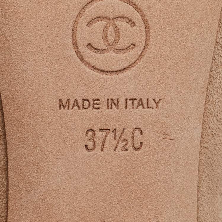Pre Owned Chanel Beige Suede  Pearl Slingback Sandals Size 37.5