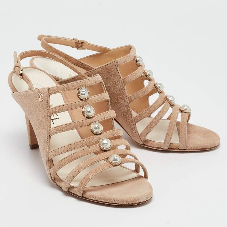 Pre Owned Chanel Beige Suede  Pearl Slingback Sandals Size 37.5