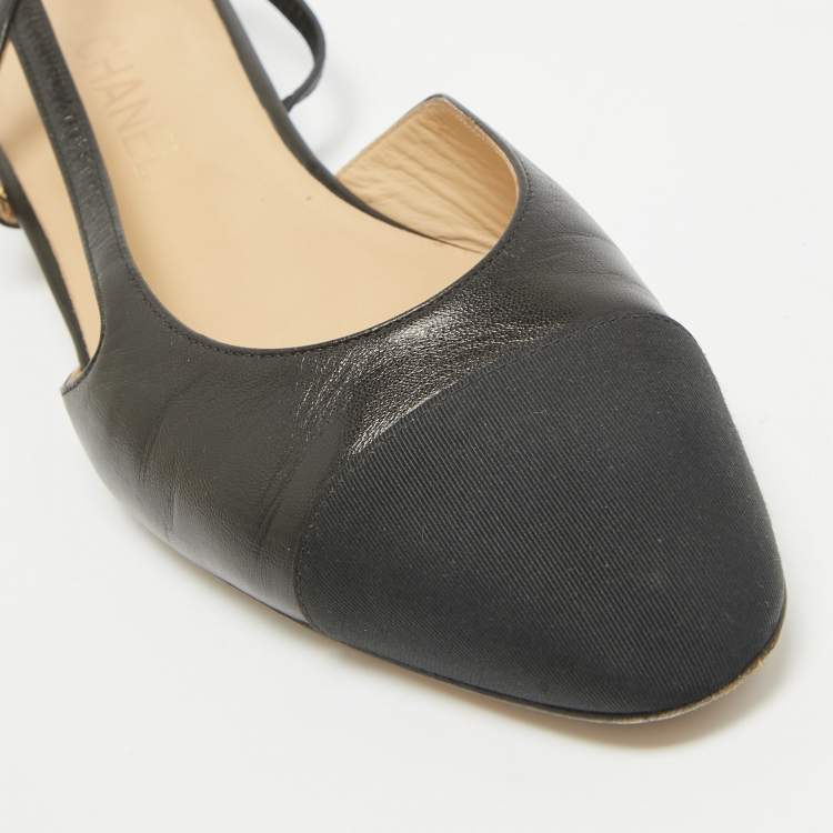 Pre Owned Chanel Black Leather and Grosgrain Cap Toe Slingback Flats Size 40.5